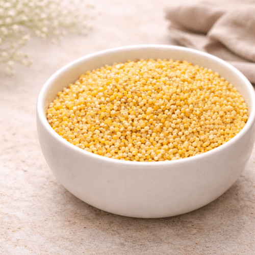 Entdecke, wie du mit veganem Hirse-Porridge voller Eisen und pflanzlicher Nährstoffe gesund und lecker in den Tag startest. Schritt-für-Schritt-Rezept, Tipps & Variationen für die ganze Familie.