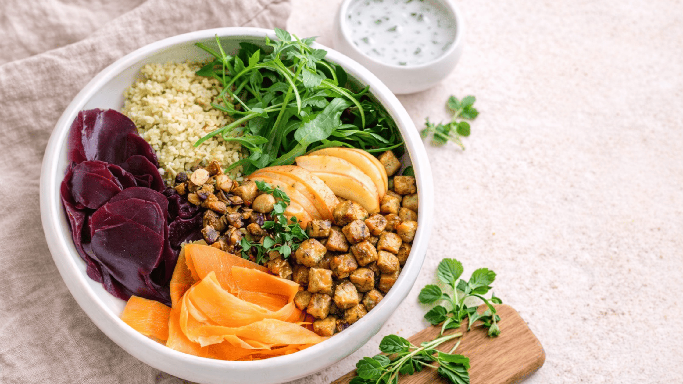 Wärmende vegane Winterbowls voller Geschmack – einfach, gesund & perfekt für Familien. Entdecke 5 Rezepte, die dich von innen wärmen.