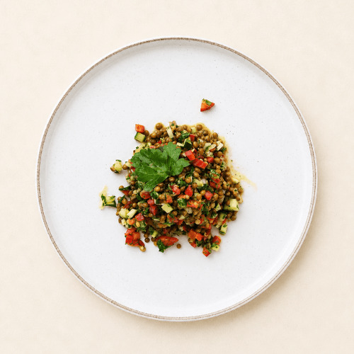 Vegane Salate für stabile Energie mit pflanzlichem Protein, gesunden Fetten und frischem Gemüse, ideal zur Blutzuckerbalance und gegen Heißhunger im Alltag
